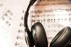 Lerne alles was man noch braucht, ausser die Praxis bei der Musik - Musik-Theorie in der TON Akademie Oberhausen